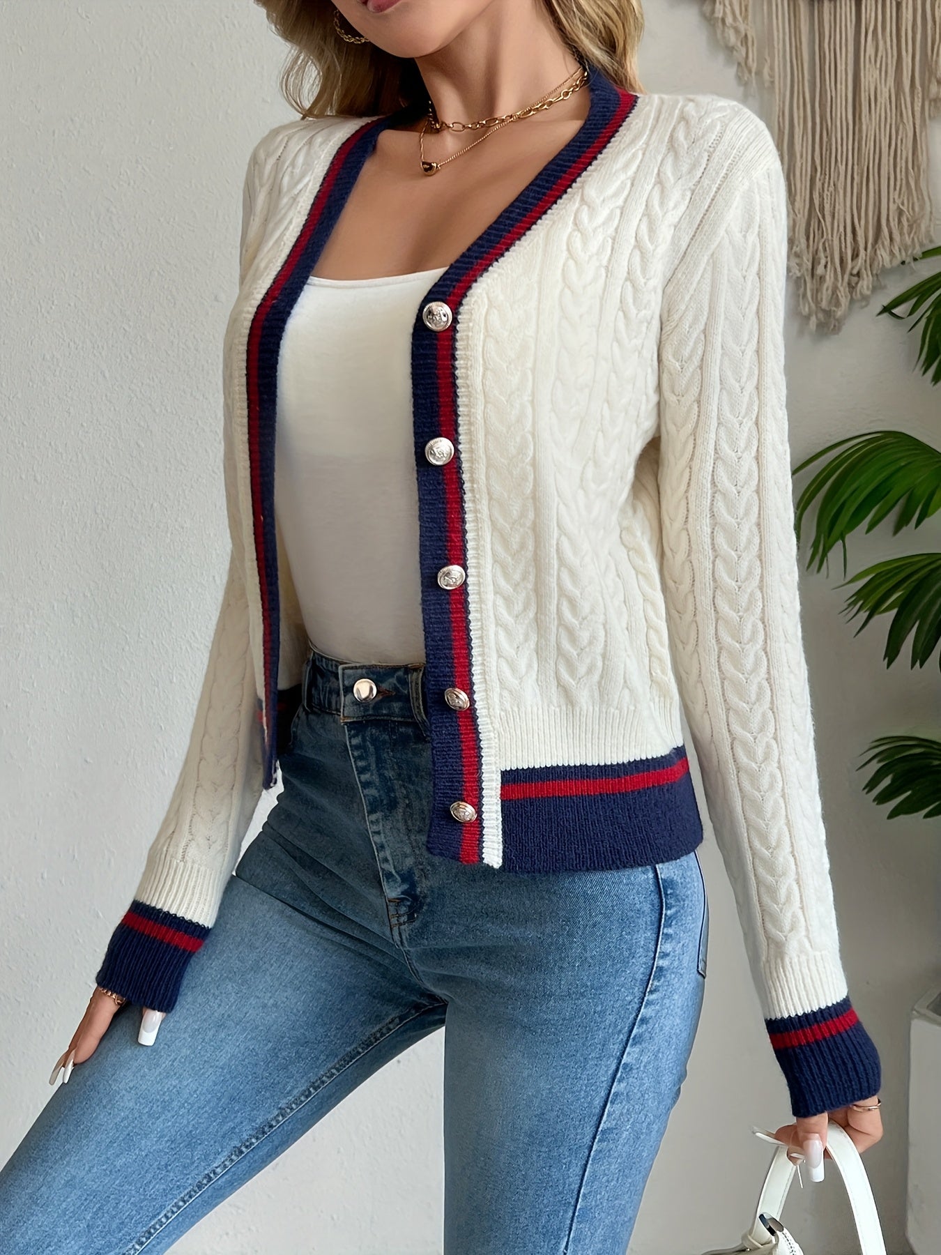 Women'S Knitted Cardigan
